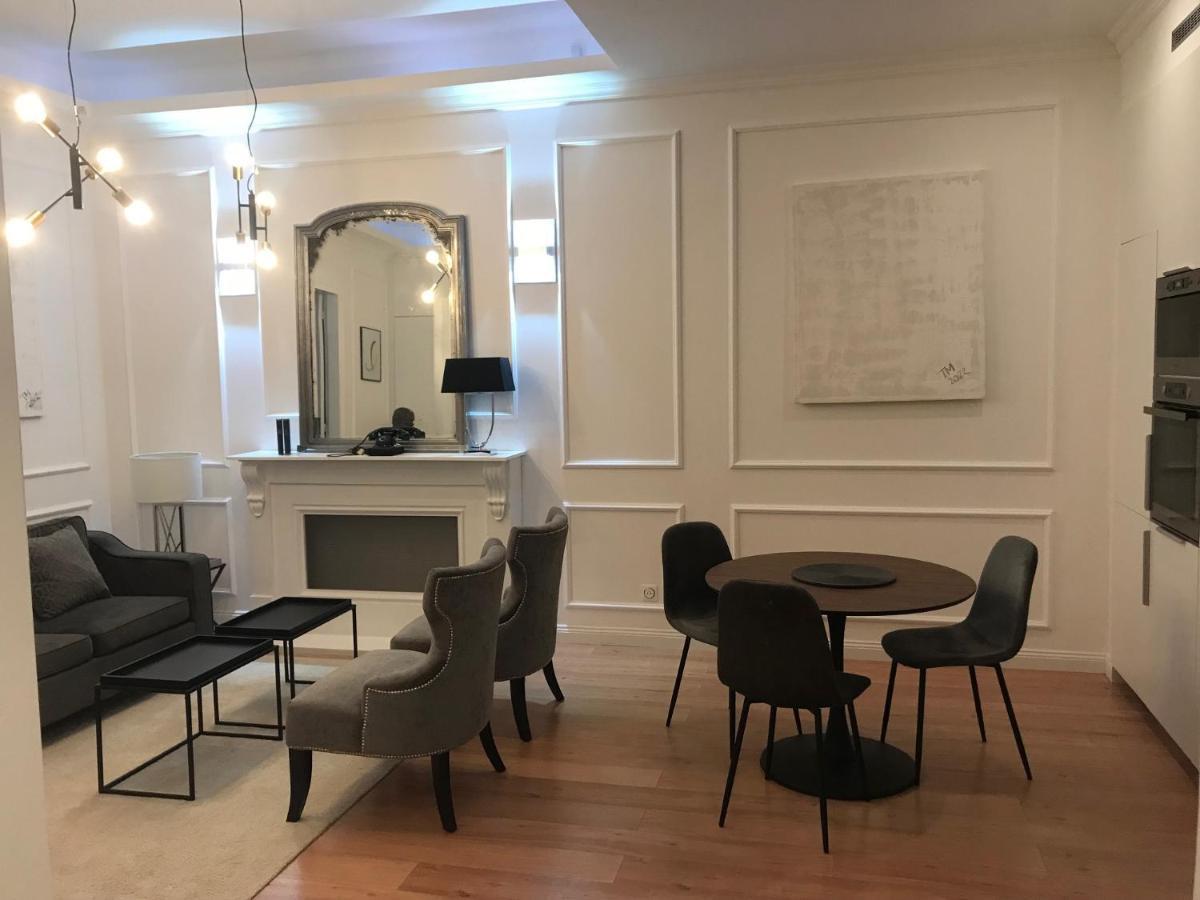 Lazare Maison De Maitre , Appartements De Standing Avec Parking Privatif A Seulement 7 Minutes A Pied Du Centre Historique De 베지에 외부 사진