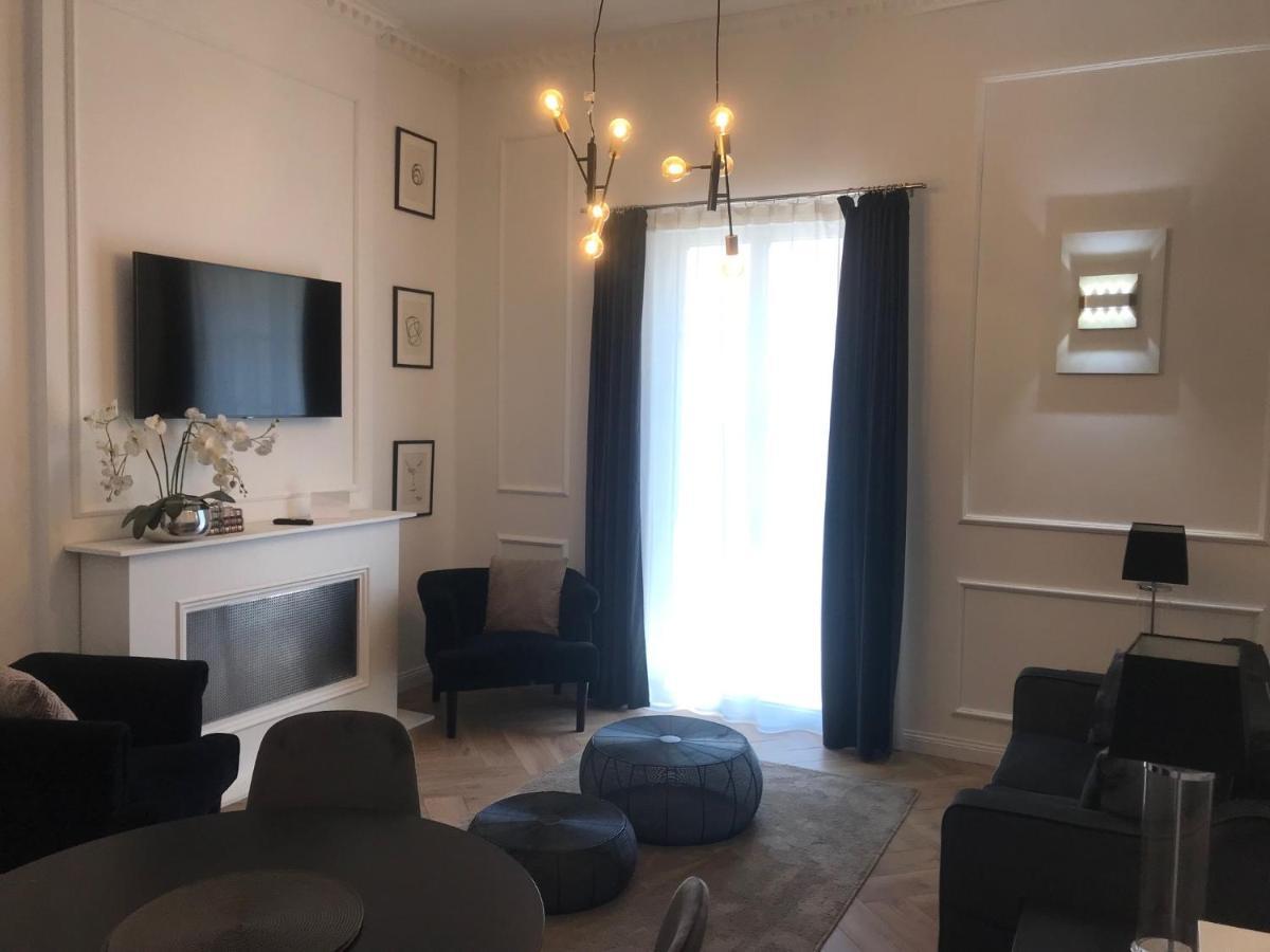 Lazare Maison De Maitre , Appartements De Standing Avec Parking Privatif A Seulement 7 Minutes A Pied Du Centre Historique De 베지에 외부 사진